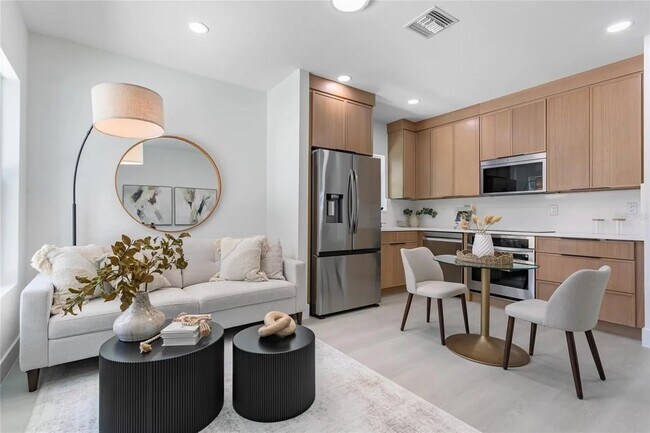 Foto del edificio - 2327 26th Ave S