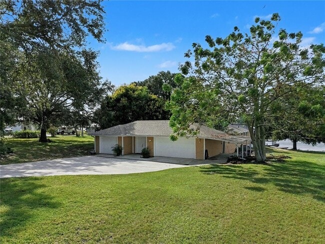 Building Photo - 125 Lake Roy Dr