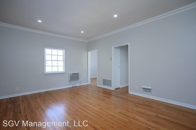 Building Photo - 664 Mira Monte Pl