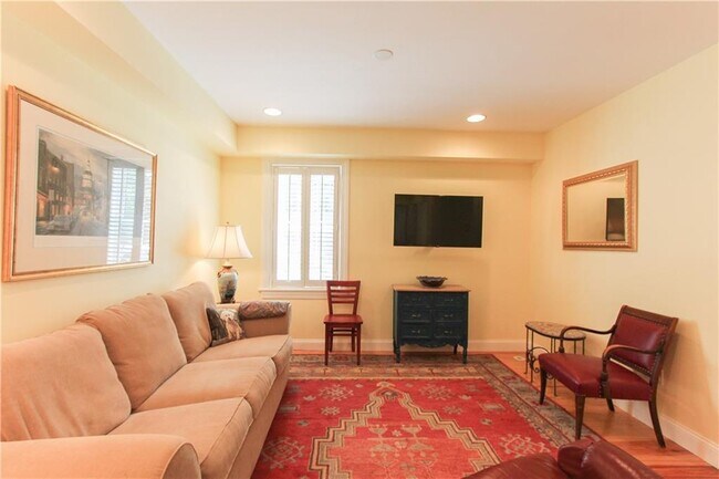 Foto del edificio - 487 Spring St