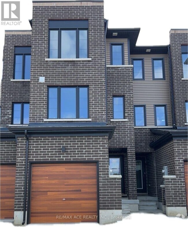 Building Photo - 17 Tobias Ln