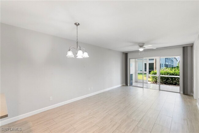 Foto del edificio - 1008 Manatee Rd