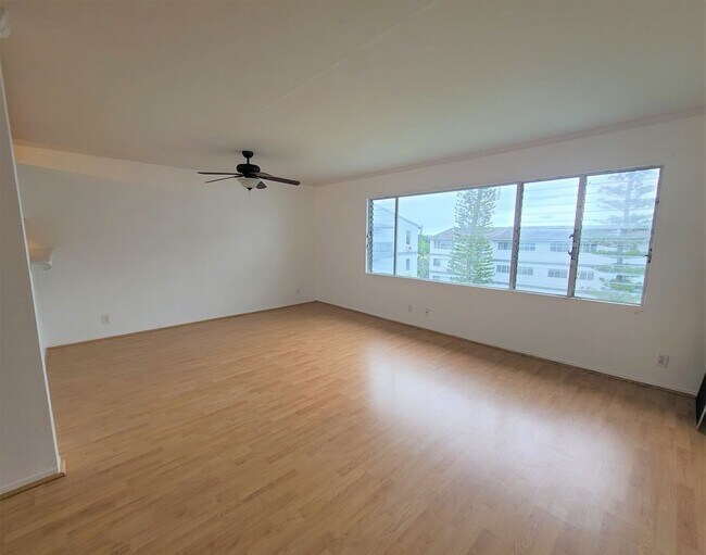 Building Photo - Kaneohe convenience! Winward Acres 2/1/1