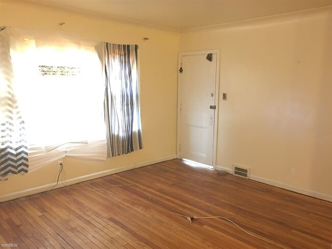 Foto del edificio - 2 br, 1 bath House - 4215 Waverly St