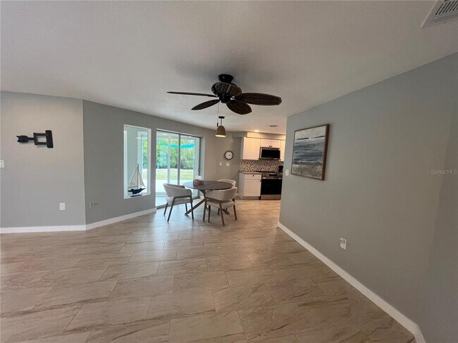 Building Photo - 129 Northshore Terrace