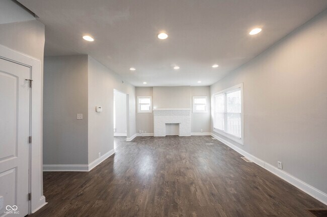 Foto del edificio - 3117 N Park Ave