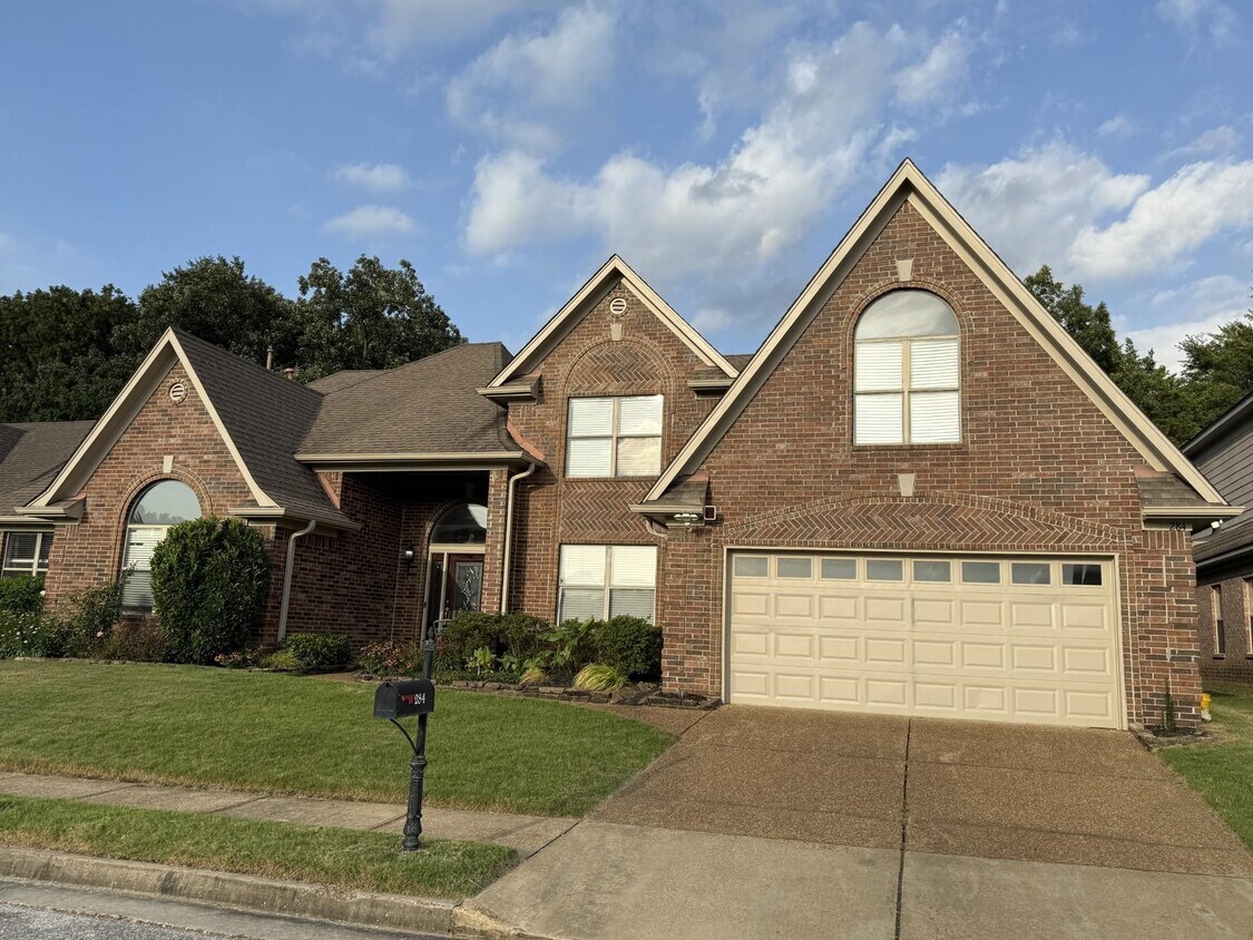 Foto principal - 284 Cross Breeze Dr