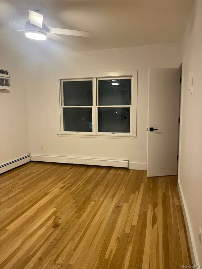 Foto del edificio - 224 Franklin Pl