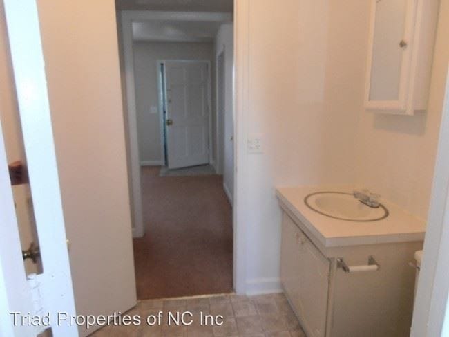 Building Photo - 217-217 Ingram Dr