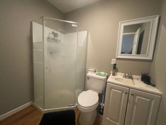 Foto del edificio - Studio Apartment  in Hollister, MO