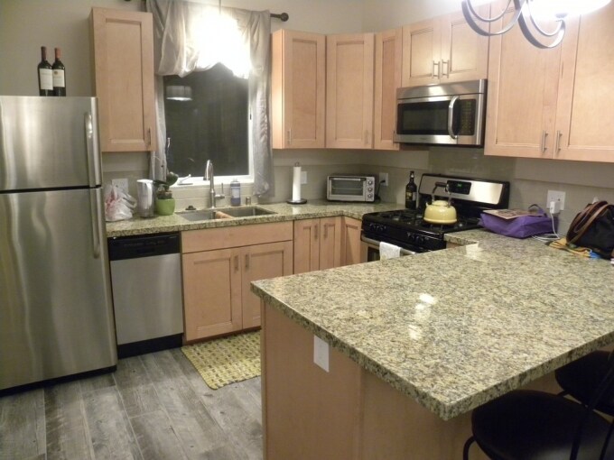 Foto principal - 815 Whaley St