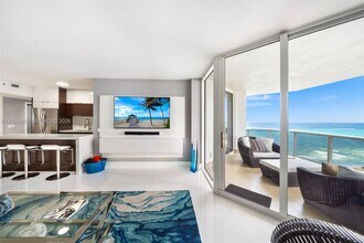 Building Photo - 4779 Collins Ave