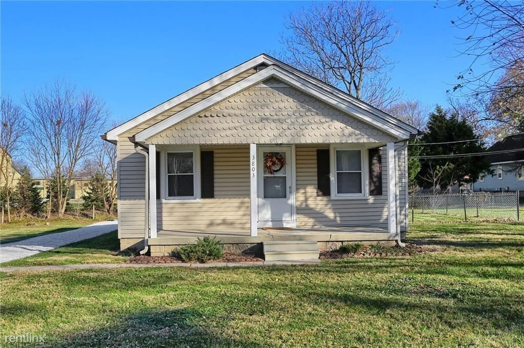 Primary Photo - 2 br, 1 bath House - 3803 Carson Ave