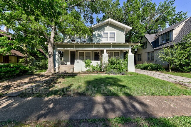 Foto del edificio - 408 Chautauqua Ave