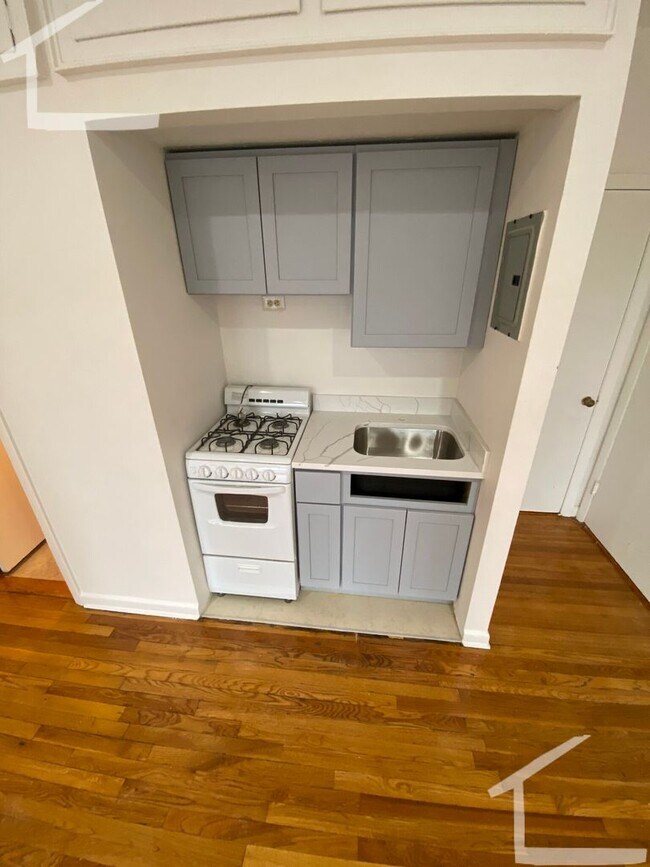 Photo - Affordable Apt in Perfect Location Near EVEYTHING.  Heart of Allston Village.  Ht/HW Included