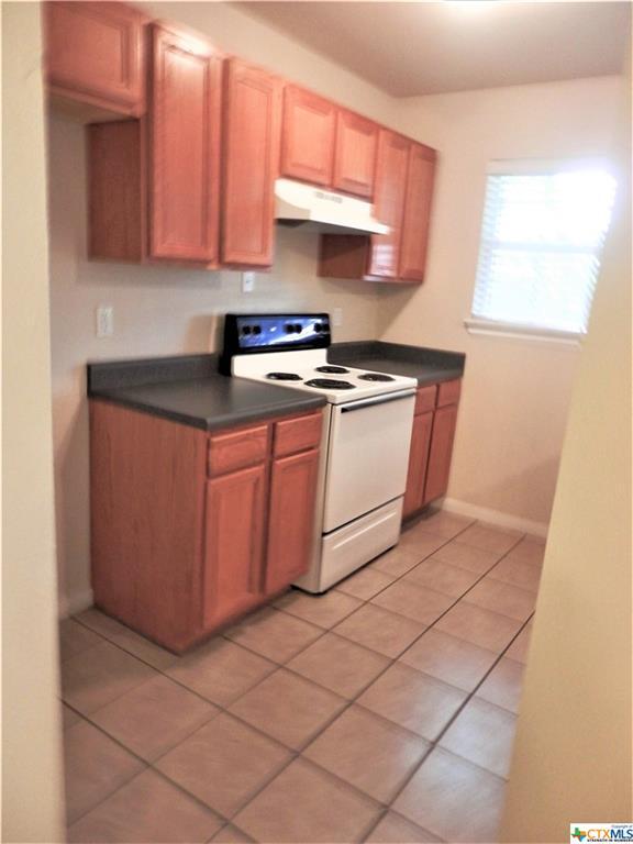 Building Photo - 309 S Water Ln