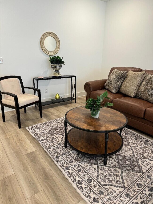 Foto del edificio - 222 Marston Ln