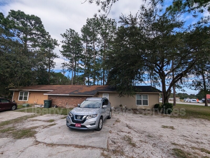 Foto principal - 102 Cherokee Cir