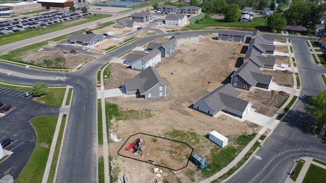 Foto del edificio - Villas at Fox Pointe