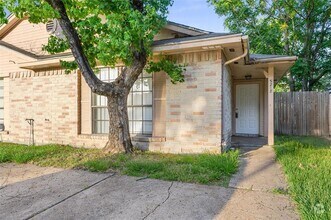 Building Photo - 5212 Beaverbrook Dr