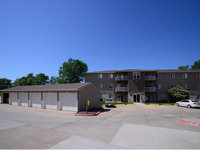 760 N 18th Ave Unit 7603B, Blair, NE 68008 Condo for Rent in Blair