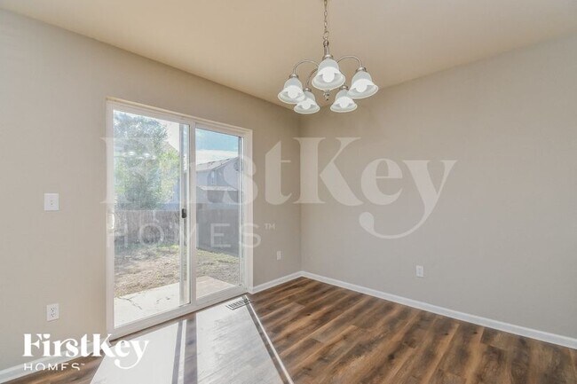 Building Photo - 8739 Langford Dr