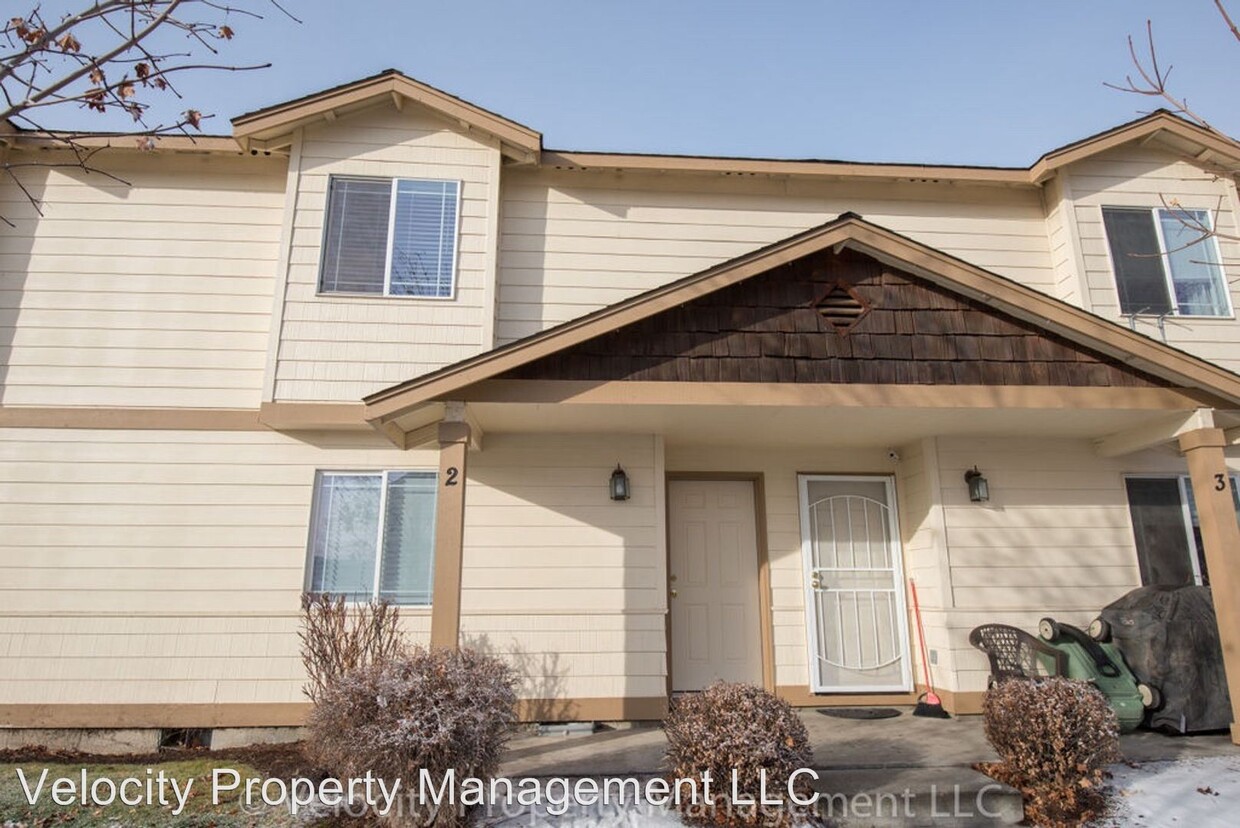 Foto principal - 2521 NW Cedar Ave