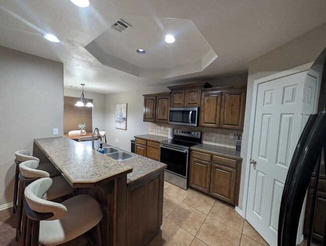 Building Photo - 360 Haley Cir