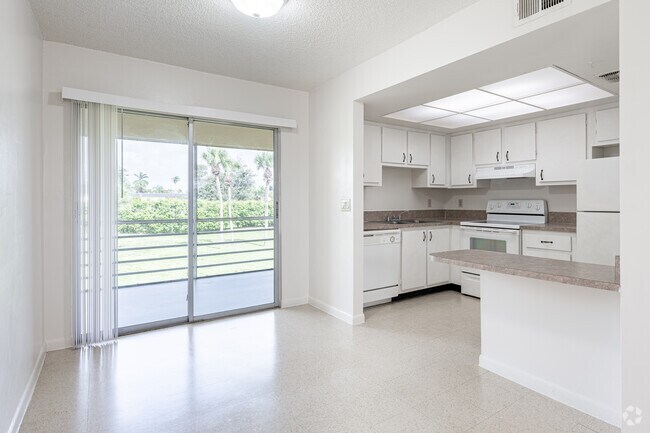 2 habitaciones, 2 baños - 1000 pies cuadrados - Comedor - Rex Terrace