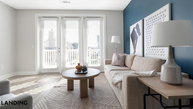 Foto del edificio - 3005 Chestnut Grv Ln