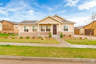 Building Photo - 10771 N Montane Dr
