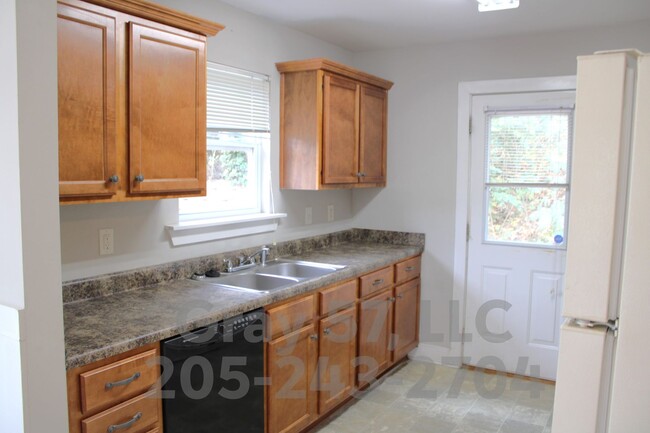 Building Photo - 3 bed, 2 bath home in Calera