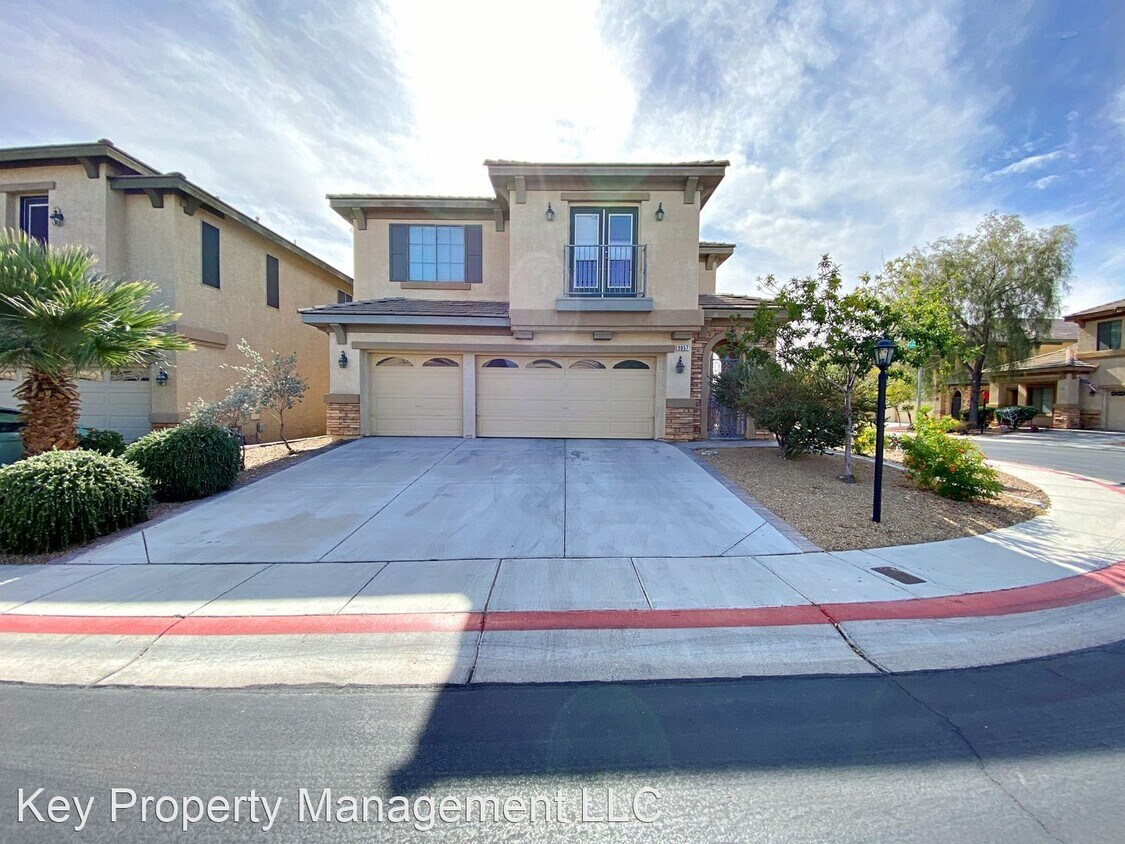 4 br, 3 bath House 9057 Spinning Wheel House Rental in Las Vegas, NV
