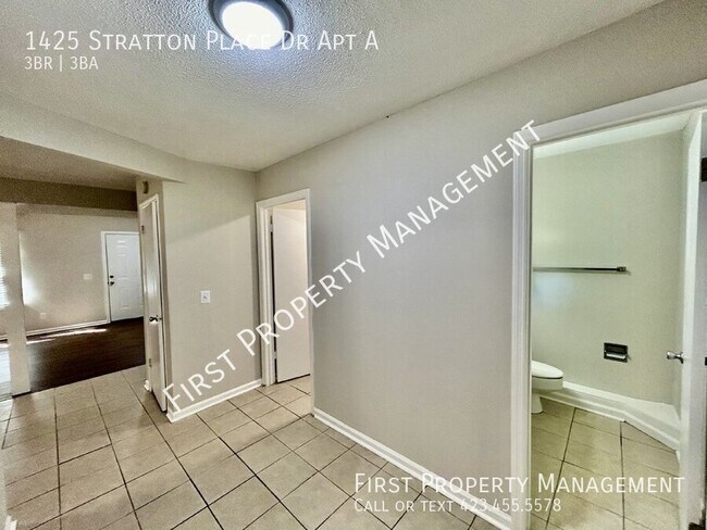Foto del edificio - 1425 Stratton Pl Dr