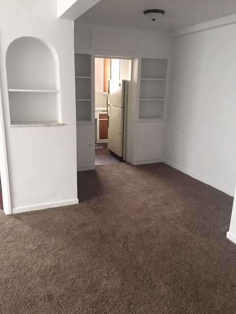 Building Photo - Perth Place 1 Bedroom Apartments