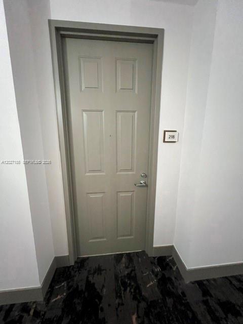 Foto del edificio - 3001 NE 185th St