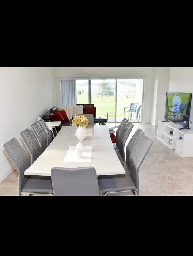 Photo - Charming 4BR House in Davenport