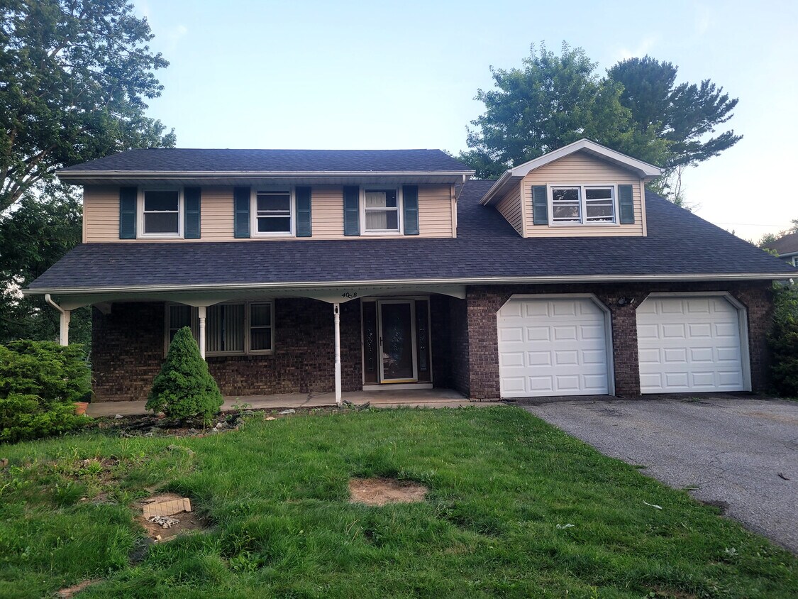 Front Showing 2-Car Garage - 4008 Oakland Road