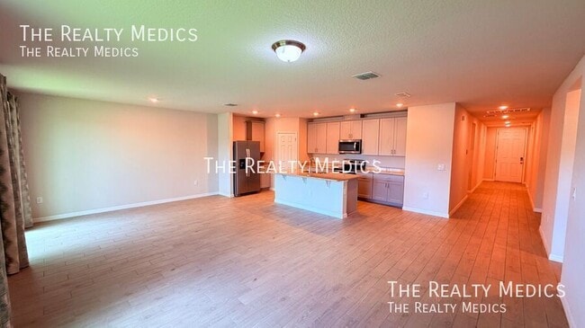 Foto del edificio - 702 Alta Vista Ct