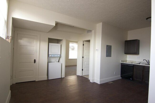 Foto del edificio - 235 Buckeye St