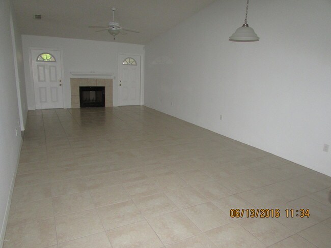 Foto del edificio - 3537 Forest Branch Dr