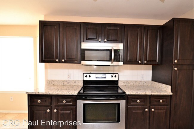 Foto del edificio - 3 br, 2 bath House - 425 Summit Ridge Pl #201