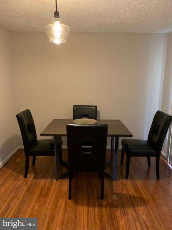 Foto del edificio - 6602 Seat Pleasant Dr
