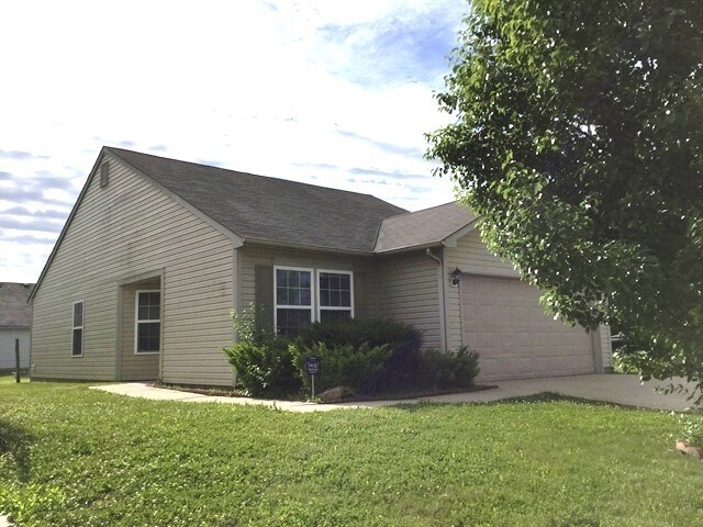 Primary Photo - 10812 Cedar Pine Drive