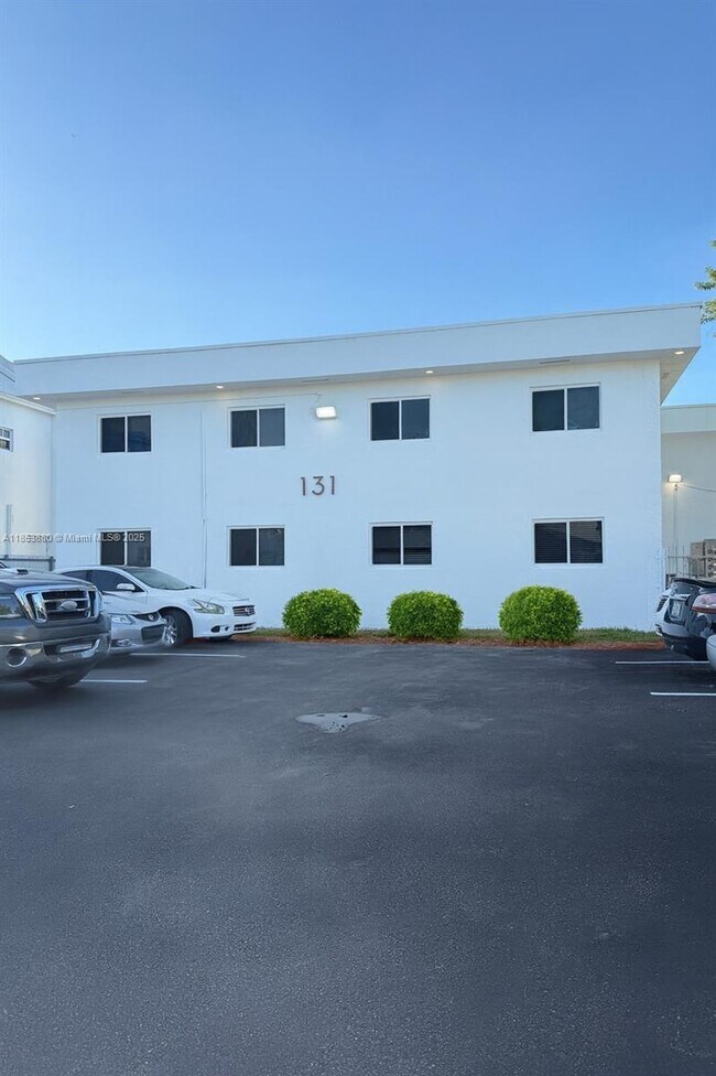 Building Photo - 131 NW 77th St