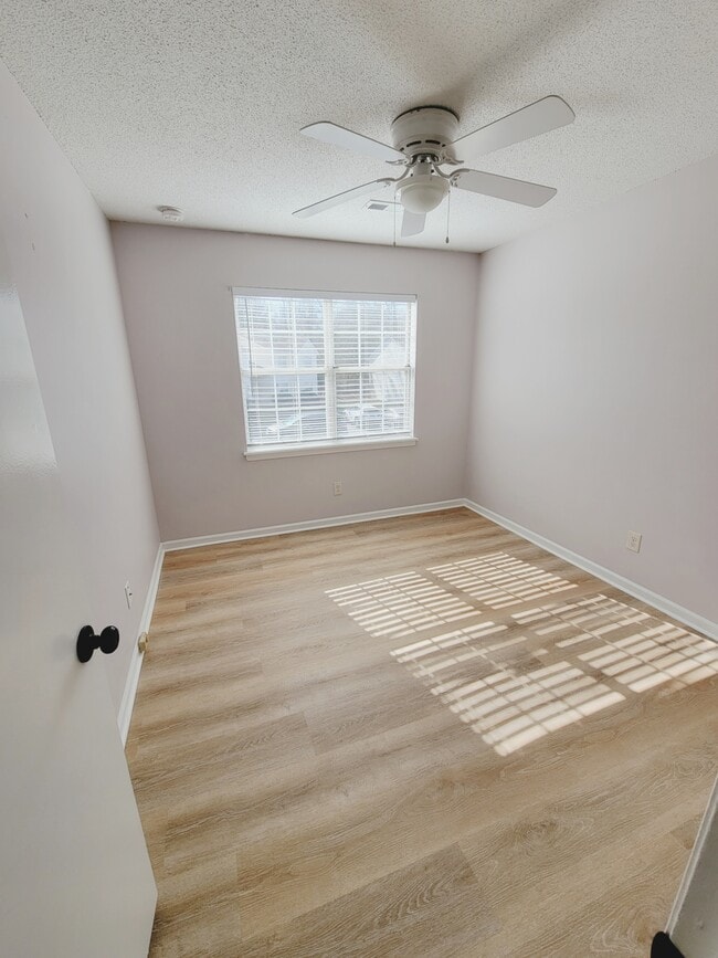Building Photo - 4217 Edith Ln