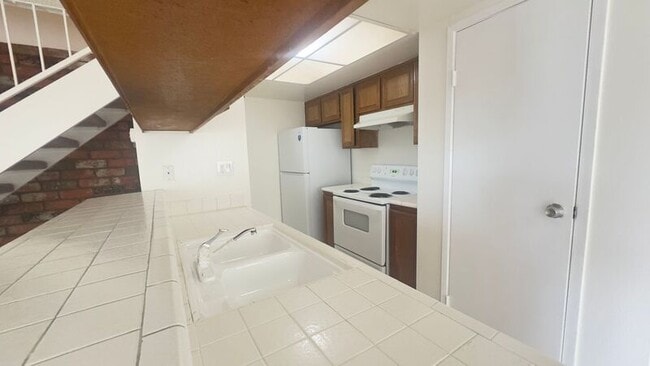 Foto del edificio - 3026 Winfield Ave