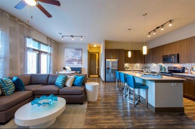 Foto del edificio - 5454 Washington Ave