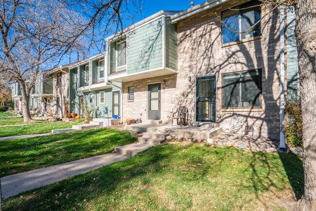 Building Photo - 8763 W Cornell Ave