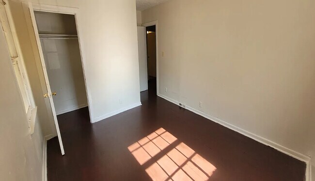 Foto del edificio - 1687 Beechwood Blvd SW